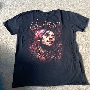 Hot topic Graphic tee